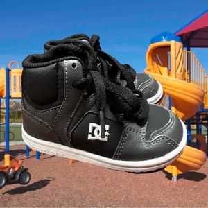 DC Shoes Gray & Black High Tops Size 5C